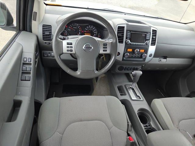 2017 Nissan Frontier Crew Cab 4x2 SV V6 Auto