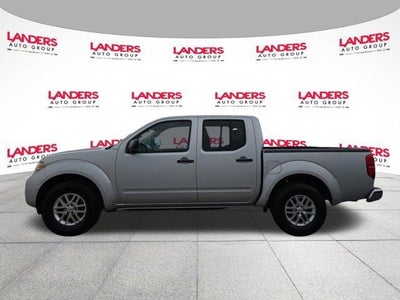 2017 Nissan Frontier Crew Cab 4x2 SV V6 Auto