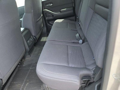 2024 Nissan Frontier Crew Cab 4x4 SV