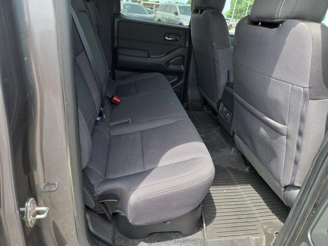 2024 Nissan Frontier Crew Cab 4x4 SV