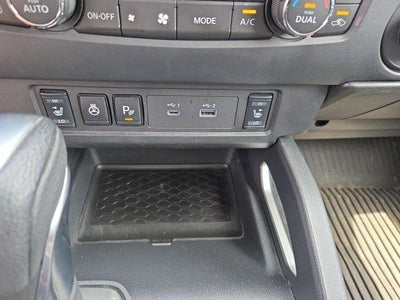 2024 Nissan Frontier Crew Cab 4x4 SV