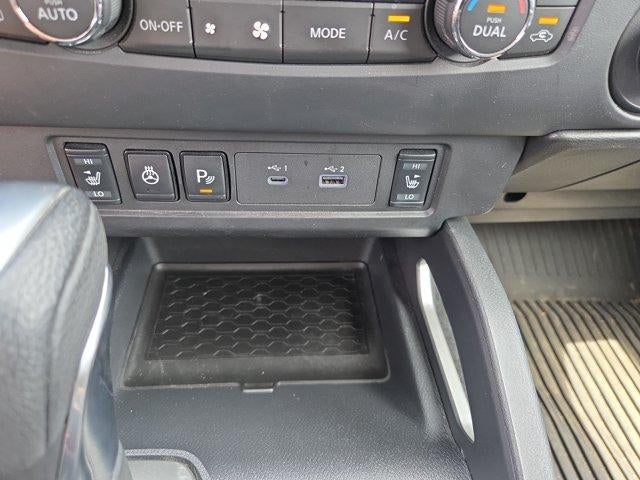 2024 Nissan Frontier Crew Cab 4x4 SV