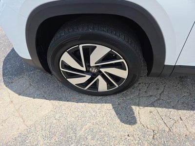2024 Volkswagen Atlas 2.0T SE w/Technology 4MOTION