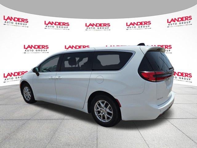 2023 Chrysler Pacifica Touring L FWD