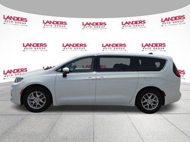 2023 Chrysler Pacifica Touring L FWD
