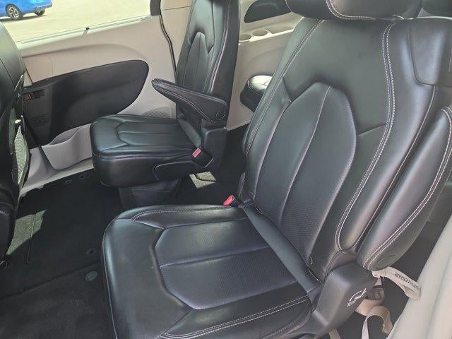 2023 Chrysler Pacifica Touring L FWD