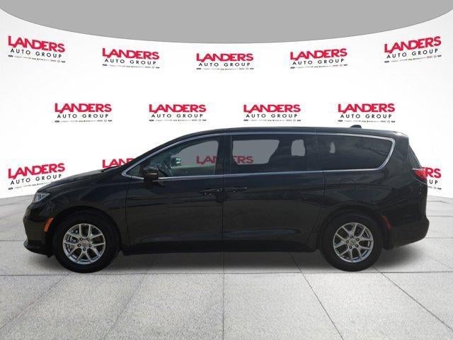 2023 Chrysler Pacifica Touring L FWD