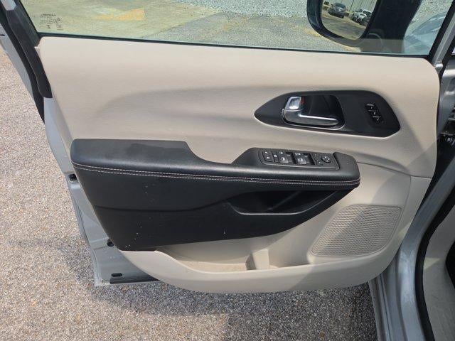 2024 Chrysler Pacifica Touring L FWD