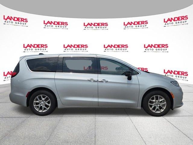 2024 Chrysler Pacifica Touring L FWD