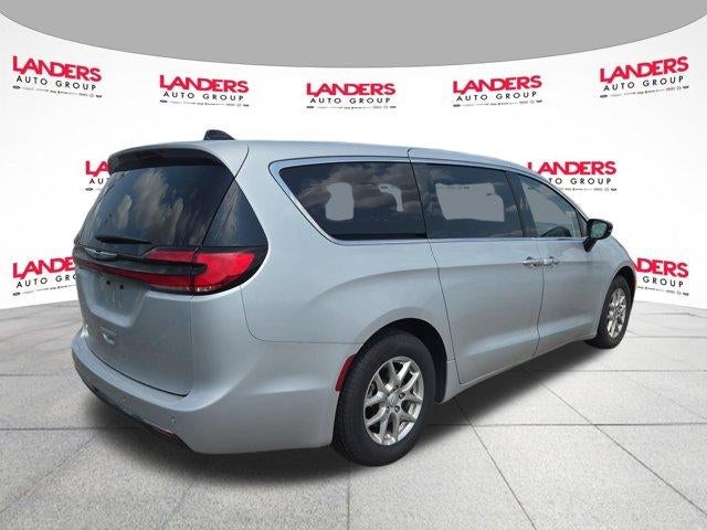 2024 Chrysler Pacifica Touring L FWD