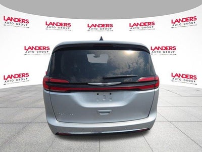 2024 Chrysler Pacifica Touring L FWD