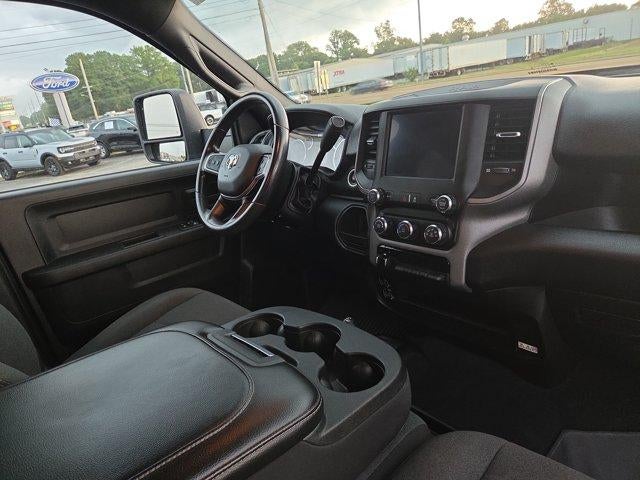 2024 RAM 3500 Tradesman 4x4 Crew Cab 8' Box