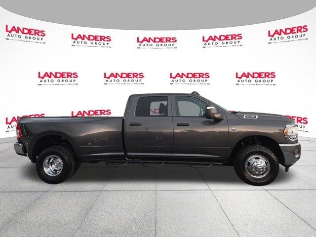 2024 RAM 3500 Tradesman 4x4 Crew Cab 8' Box