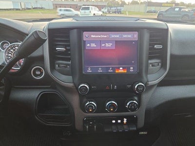 2024 RAM 3500 Tradesman 4x4 Crew Cab 8' Box