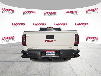 2018 GMC Sierra 1500 Crew Cab Short Box 4-Wheel Drive SLT