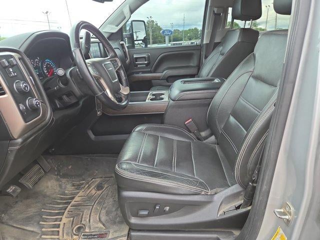 2018 GMC Sierra 1500 Crew Cab Short Box 4-Wheel Drive Denali