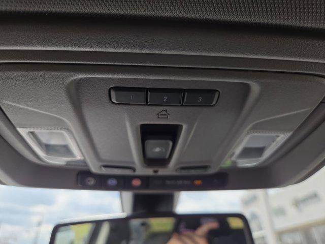 2021 GMC Sierra 1500 Crew Cab Short Box 4-Wheel Drive SLT