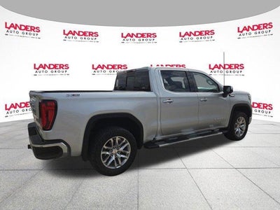 2021 GMC Sierra 1500 Crew Cab Short Box 4-Wheel Drive SLT