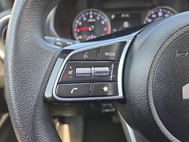 2023 Kia Forte LXS IVT