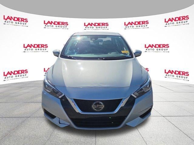 2021 Nissan Versa SV CVT