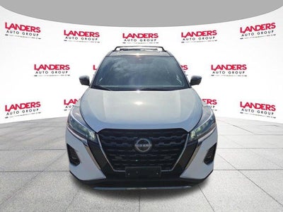 2024 Nissan Kicks SR FWD
