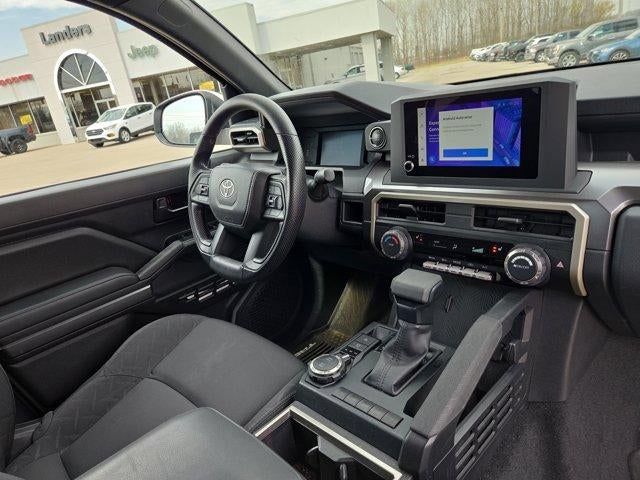 2025 Toyota Tacoma 4WD 4WD SR5 Double Cab 5' Bed AT (GS)