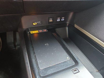 2025 Toyota Camry LE (SE)