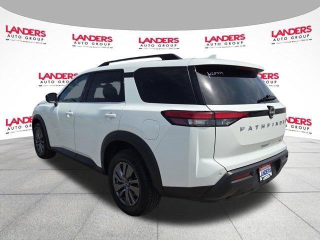 2024 Nissan Pathfinder SV 4WD