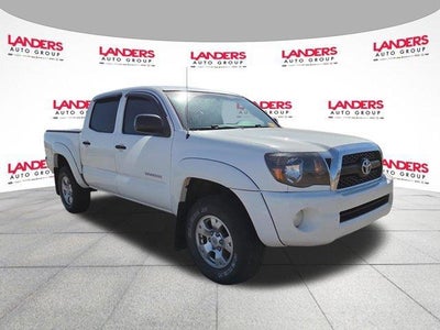 2011 Toyota Tacoma 2WD Double Cab Short Bed V6 Automatic PreRunner (Natl)