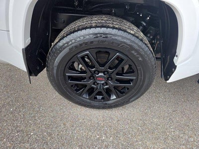 2022 Toyota Tundra 2WD 2WD SR5 CrewMax 5.5' Bed (SE)