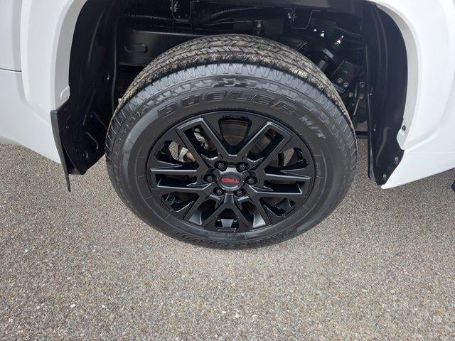 2022 Toyota Tundra 2WD 2WD SR5 CrewMax 5.5' Bed (SE)