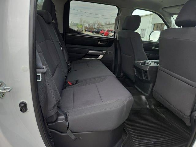 2022 Toyota Tundra 2WD 2WD SR5 CrewMax 5.5' Bed (SE)