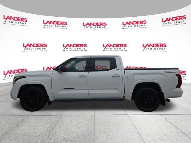 2022 Toyota Tundra 2WD 2WD SR5 CrewMax 5.5' Bed (SE)