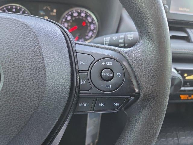 2019 Toyota RAV4 LE FWD (GS)