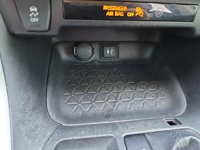 2019 Toyota RAV4 LE FWD (GS)