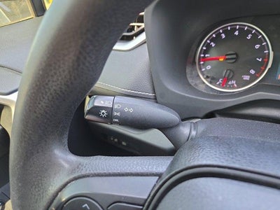 2019 Toyota RAV4 LE FWD (GS)