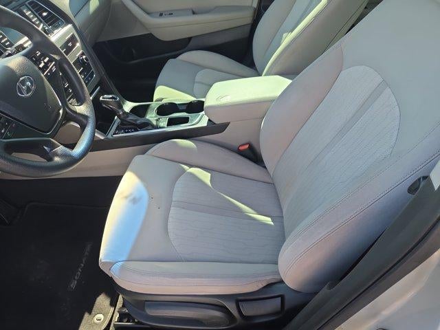 2016 Hyundai SONATA Hybrid 4dr Sdn SE