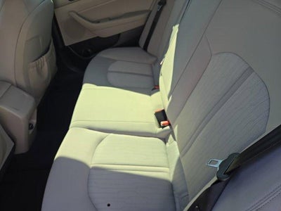 2016 Hyundai SONATA Hybrid 4dr Sdn SE