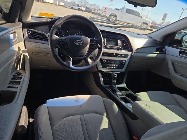 2016 Hyundai SONATA Hybrid 4dr Sdn SE