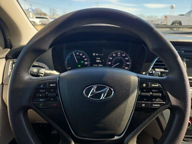 2016 Hyundai SONATA Hybrid 4dr Sdn SE