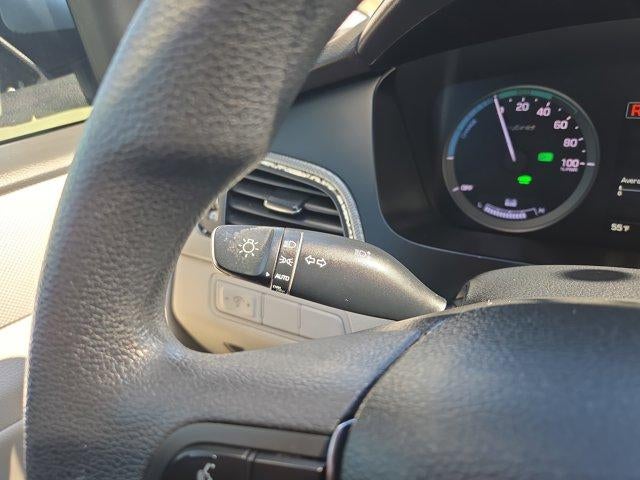 2016 Hyundai SONATA Hybrid 4dr Sdn SE