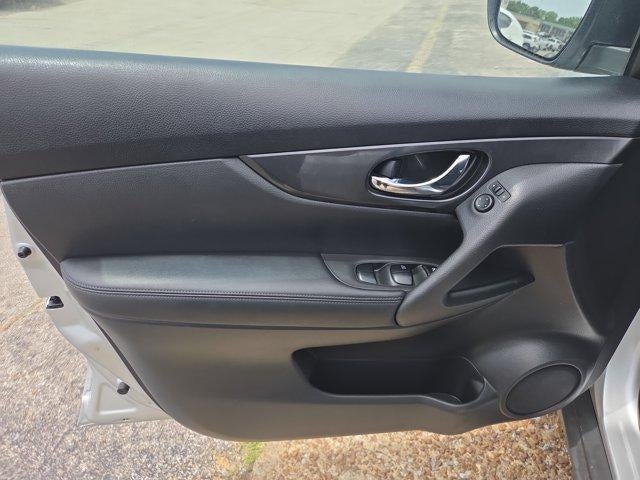 2018 Nissan Rogue AWD SV